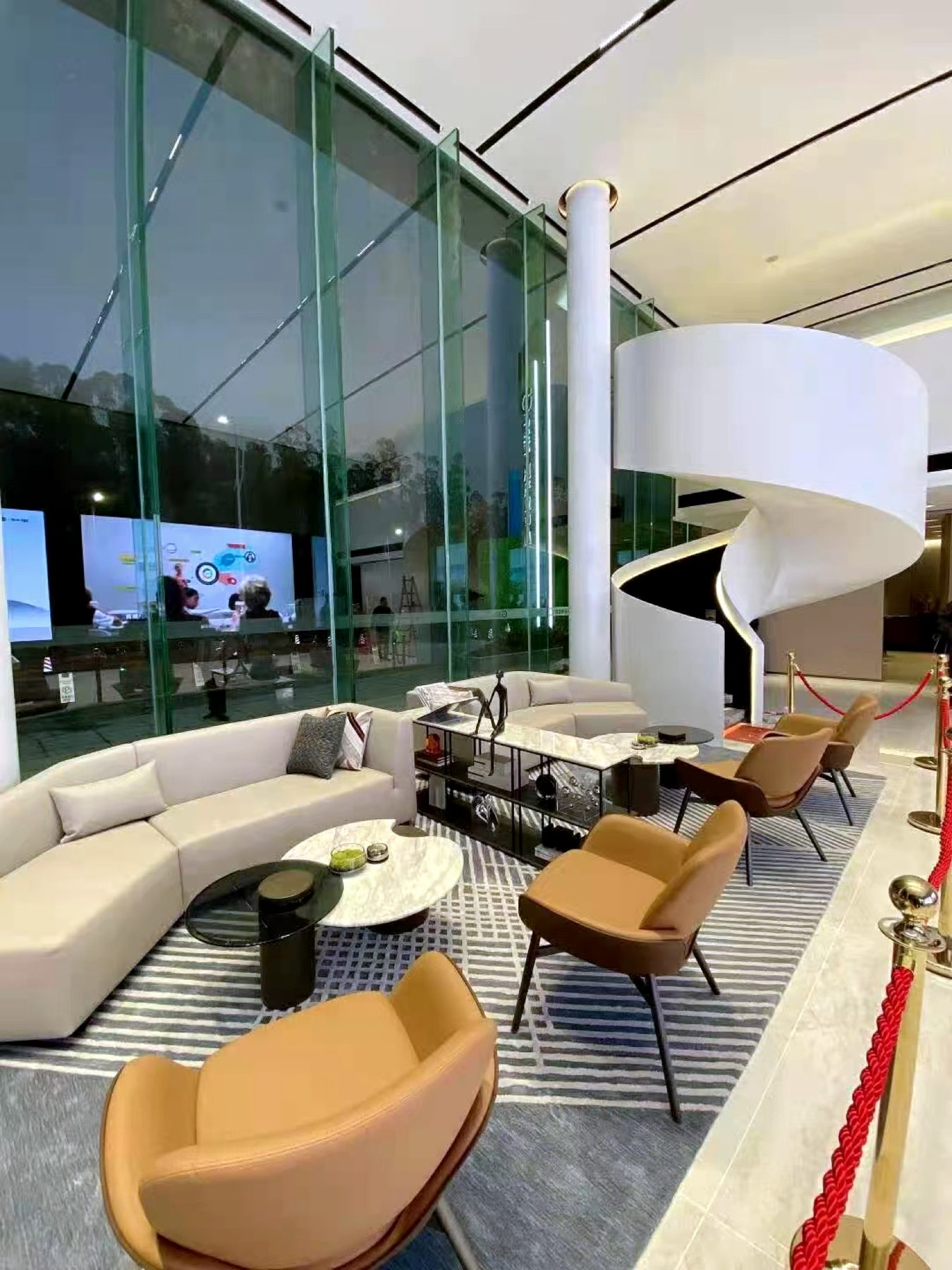 Helical staircase, sales centre — Nancheng, Dongguan